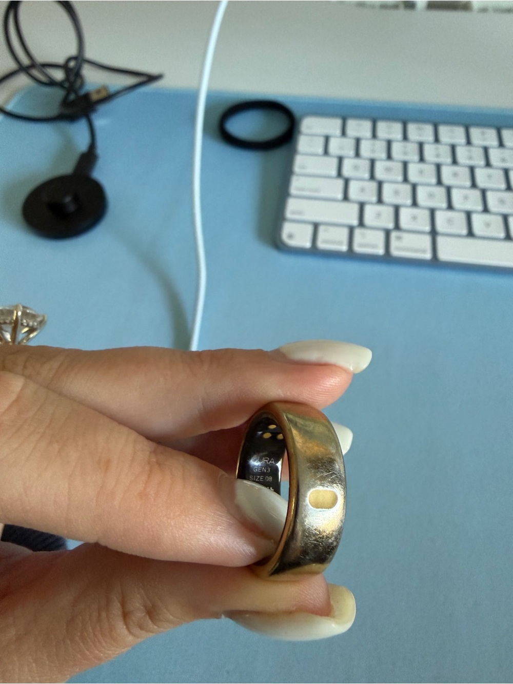 Oura Ring Gen 3 Size 8 - Picture 4 of 5